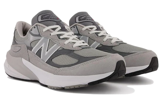 New Balance 990v6